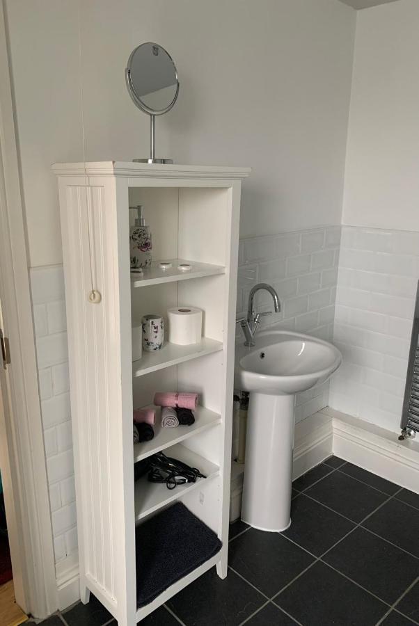 Cosy Cottage In Picturesque Snowdonia With Stunning Views Of The Moelwyn Mountains Blaenau Ffestiniog Exteriör bild